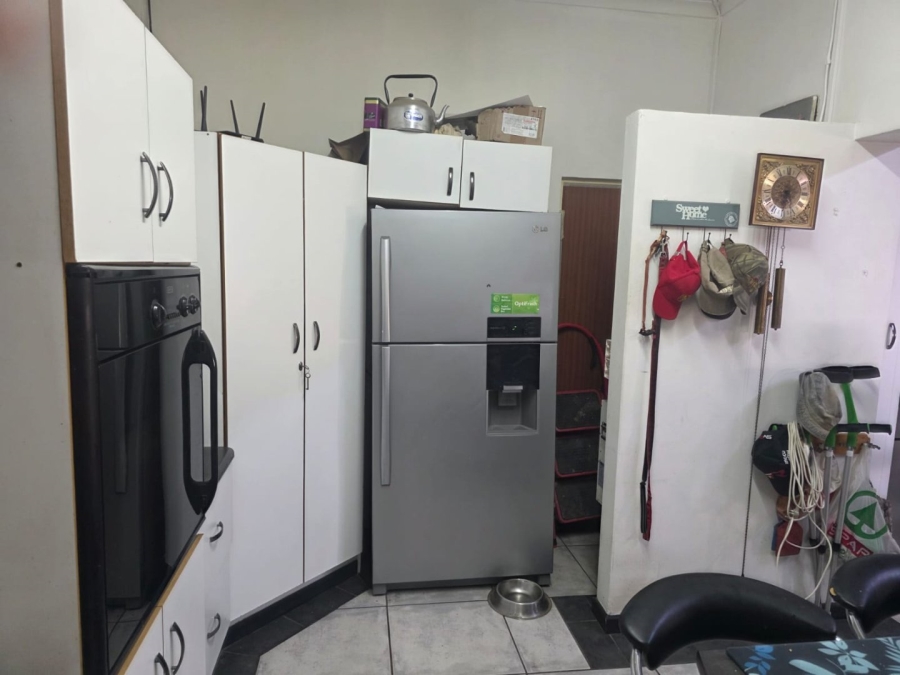 4 Bedroom Property for Sale in West Bank Western Cape